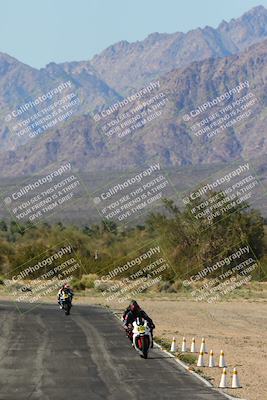 media/Apr-06-2024-CVMA (Sat) [[e845d64083]]/Race 13 Amateur Supersport Open (Holeshot Race)/